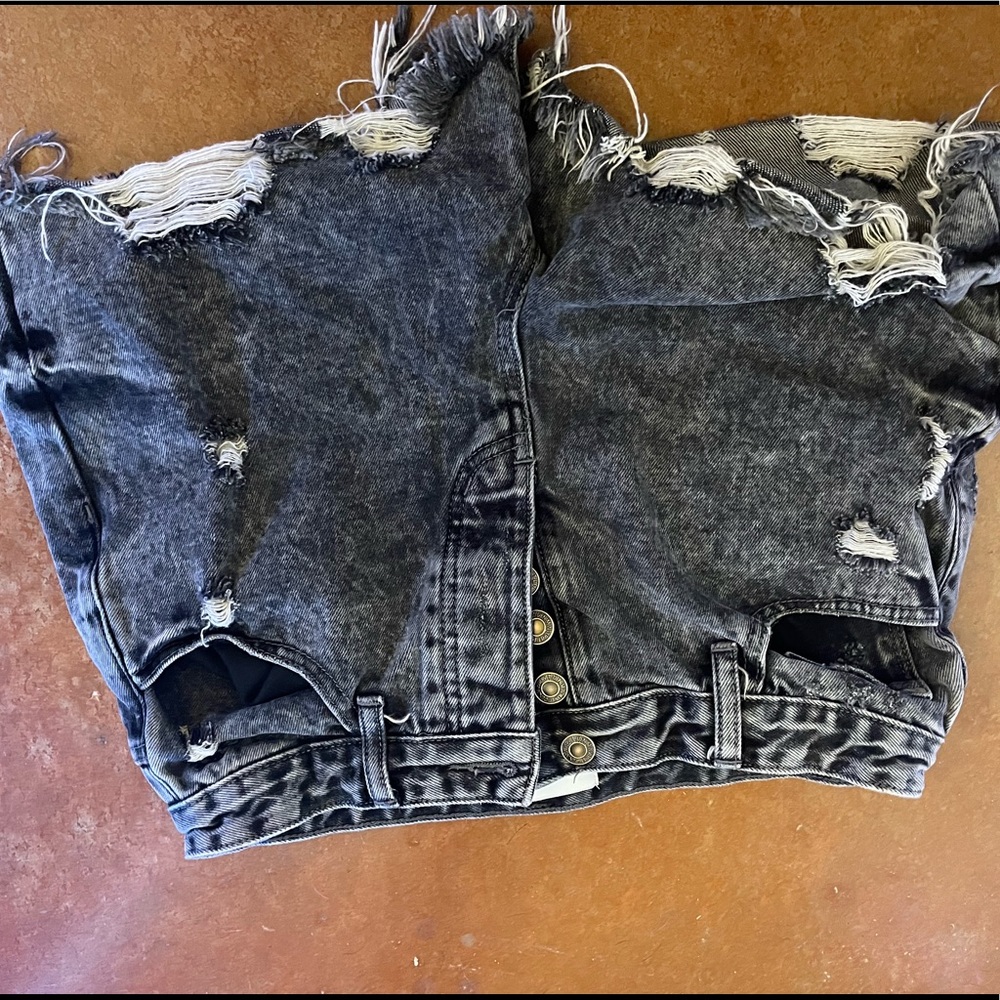 Black Short